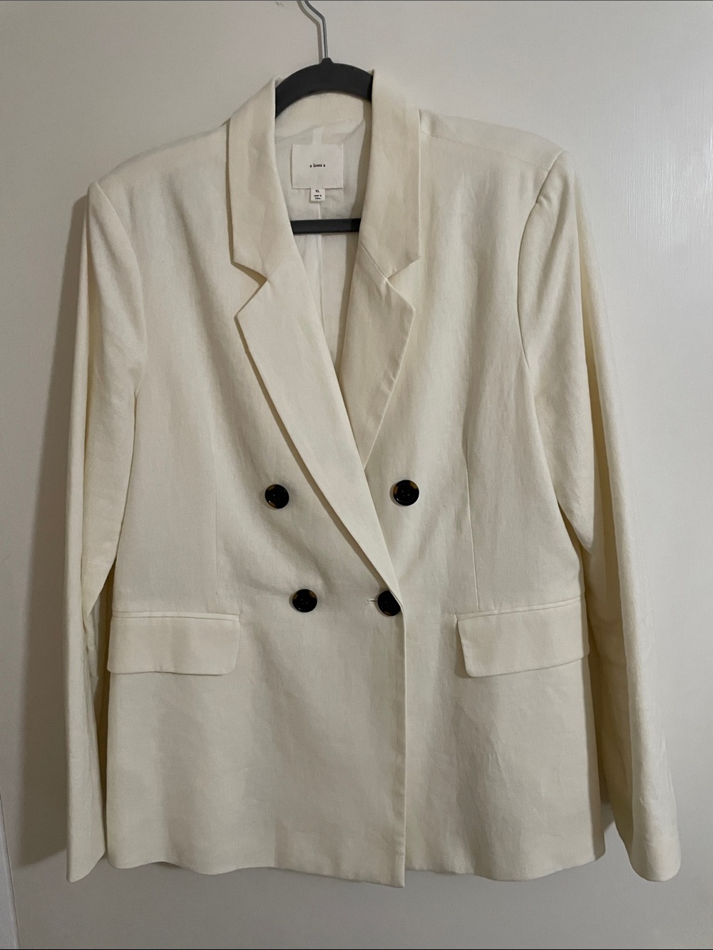 a Loves a Double-Breasted Cream Linen Women's Blazer